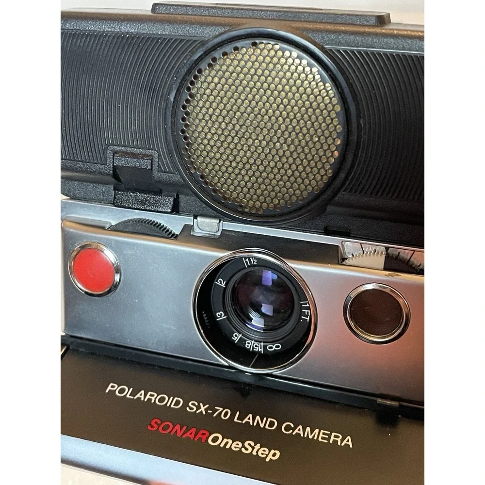 Polaroid SX-70‎ Land Camera + Manual